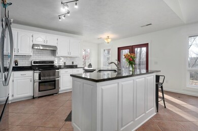 313 Mockingbird Hill-22