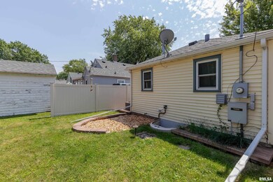 507 29th Ave, Moline, IL 61265 - photo 4