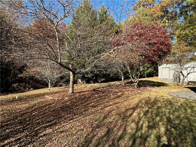 222 Cub Cove Dr, Walhalla, SC 29691 - photo 4