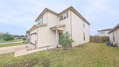 6638 Atlasridge Dr, Houston, TX 77048 - photo 3