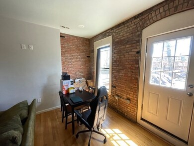 18 Perrin St unit Room D, Roxbury, MA 02119 - photo 3