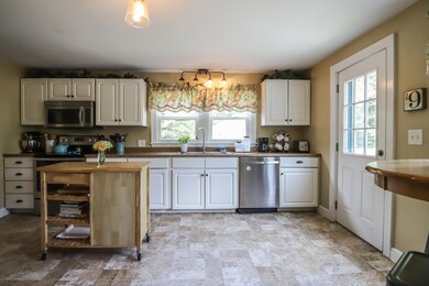 252 E Bridge St Westbrook - 7Kitch