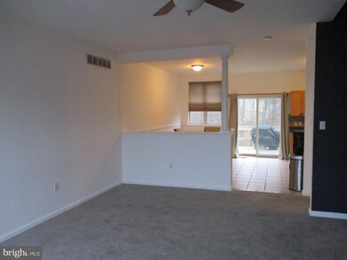 33 Shawn Ln, Bear, DE 19701 - photo 5