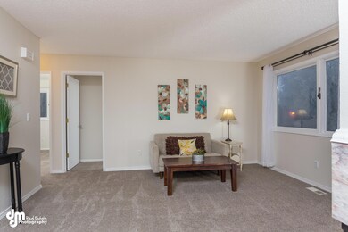 Living Room  7026-FULL