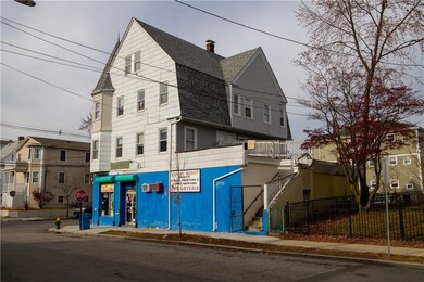 91 Laura St, Providence, RI 02907 - photo 2