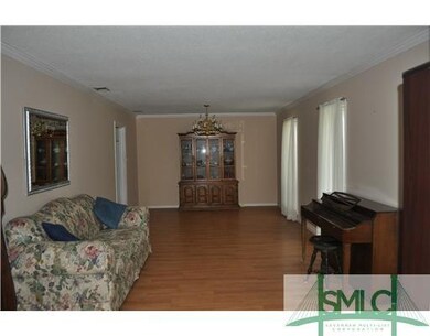 126 Chatsworth Rd, Savannah, GA 31410 - photo 4
