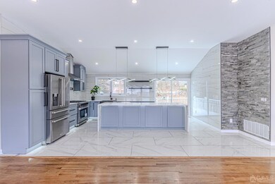 31 Rock Rd W, Green Brook, NJ 08812 - photo 3