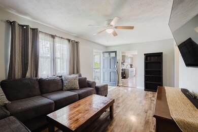 210 Salter Road-16