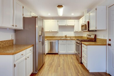 10-web-or-mls-1628 NE Cackler Ln, Bend-1