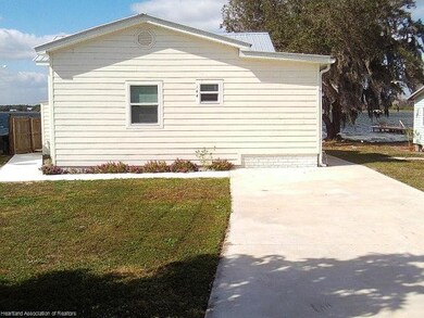 144 Berton Dr, Lake Placid, FL 33852 - photo 2