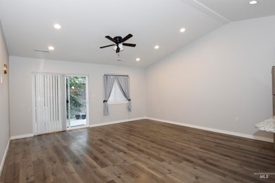 3434 5th St unit B, Lewiston, ID 83501 - photo 5