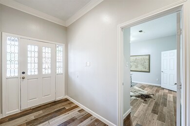 13 Bayou Pointe Dr, Houston, TX 77063 - photo 4