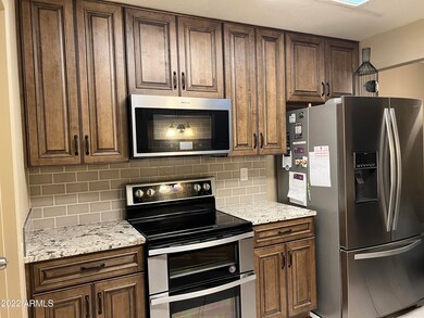 17040 N 107th Ave unit 40, Sun City, AZ 85373 - photo 7