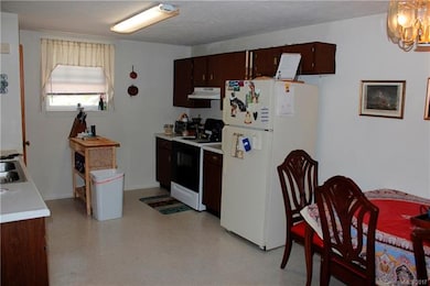 4 Lexington Ln, Hendersonville, NC 28792 - photo 7