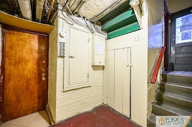 76 Romaine Ave unit 1B, Jersey City, NJ 07306 - photo 3