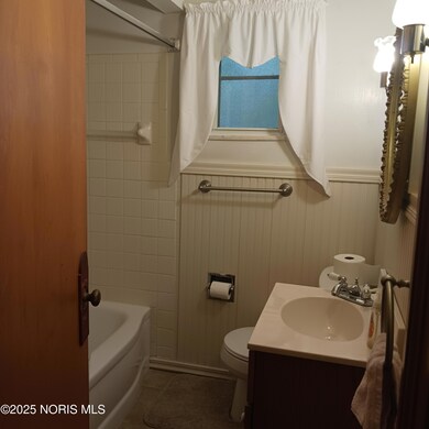 313 E State Line Rd, Toledo, OH 43612 - photo 7