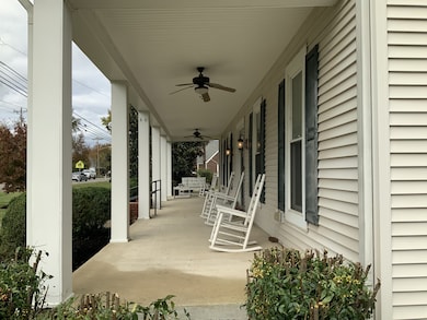 202 N Horton Pkwy, Chapel Hill, TN 37034 - photo 2