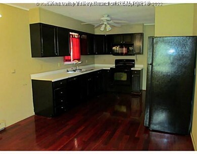 107 Ranch Lake Blvd, Scott Depot, WV 25560 - photo 2