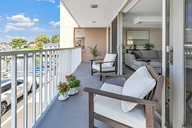 26 Cove Ave unit 2D, Norwalk, CT 06855 - photo 4