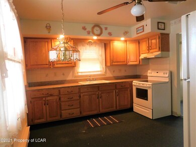 135 3rd Ave, Kingston, PA 18704 - photo 4