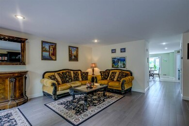 68 Magnolia Ln, Newmarket, NH 03857 - photo 3