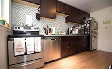 95 Chestnut St unit 5, Brookline, MA 02445 - photo 3