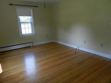 17 Verndale Cir, Bristol, RI 02809 - photo 5
