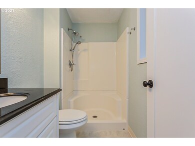 1546 SW 13th Cir, Troutdale, OR 97060 - photo 6