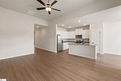 1224 Crested Iris St, Moore, SC 29369 - photo 2