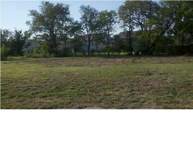 Large Lot Between 4604 and 4613 on S Edwards Ave C
