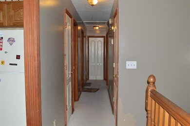 100 Farmbrook Cir, Frankfort, KY 40601 - photo 7