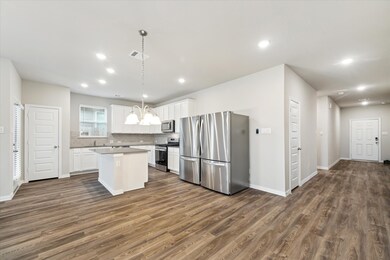 3138 W Frontier Ln, Pinehurst, TX 77362 - photo 5