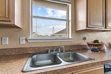 8015 Cassie Ct, Dallas, TX 75232 - photo 7