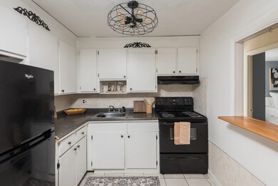 100 Fountain Ln unit 9, South Weymouth, MA 02190 - photo 7