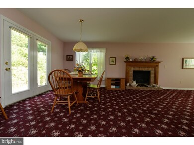 2005 Evergreen Dr, Tamaqua, PA 18252 - photo 3