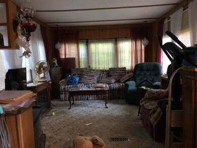 8 Welcome Ave, Boscawen, NH 03303 - photo 3