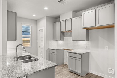 2934 Godric Hollow Ln, Rosenberg, TX 77471 - photo 5