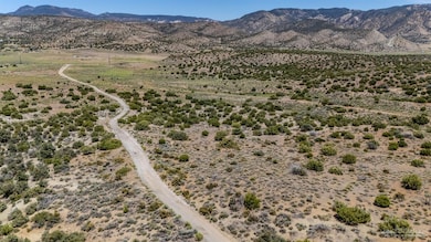 1 Tranquility Rd, Tehachapi, CA 93561 - photo 2