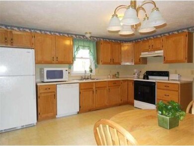 35 Moose Hollow Rd, Danville, NH 03819 - photo 4