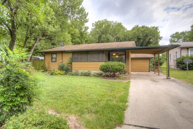 House w/ carport