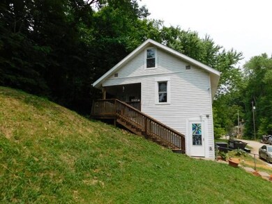 573 West St, Logan, OH 43138 - photo 3