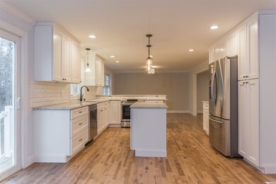 121 Stratham Heights Rd, Stratham, NH 03885 - photo 6