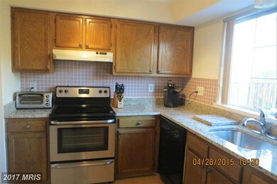 14951 Carriage Square Dr, Silver Spring, MD 20906 - photo 3