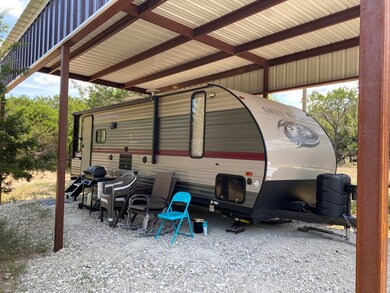 173 Basse Ln, Fredericksburg, TX 78624 - photo 2