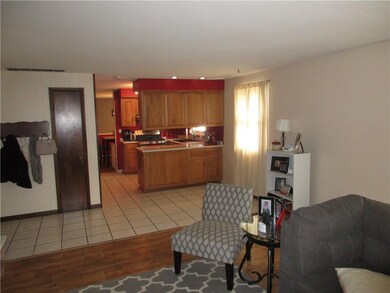 3005 Flintwood Dr, Columbus, IN 47203 - photo 4