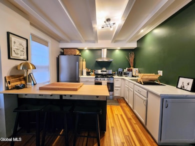 11 Ingersoll Ave, Schenectady, NY 12305 - photo 2