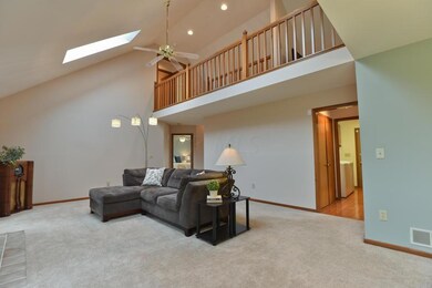 7195 Durness Pl-3