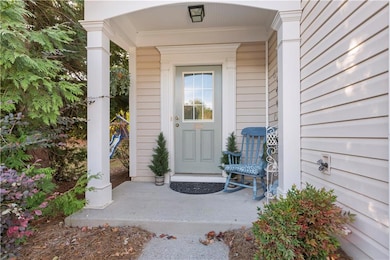 283 Regent Square, Woodstock, GA 30188 - photo 2