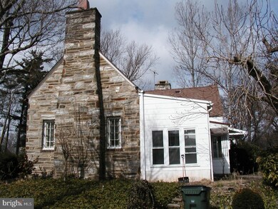 711 Manchester Ave, Media, PA 19063 - photo 2