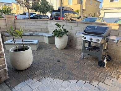 511 Sparrowhawk Way, Ladera Ranch, CA 92694 - photo 2